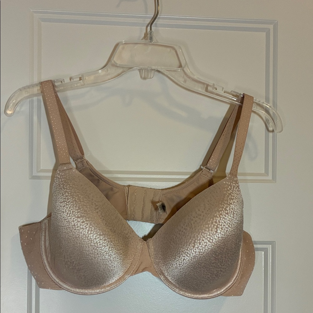 Wacoal 38C Nude-Pink Underwire Bra